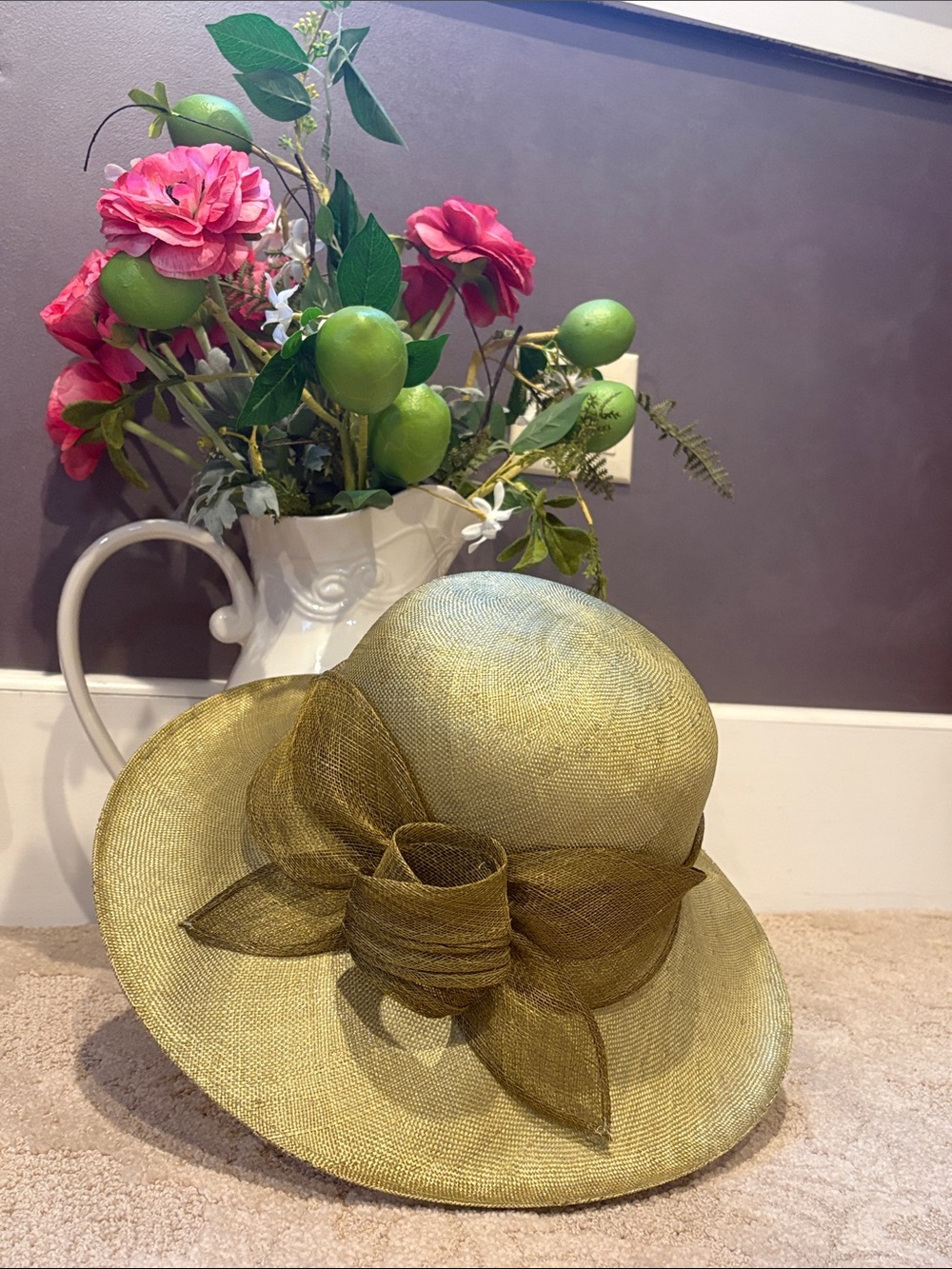 Elegant Women's Straw Hat